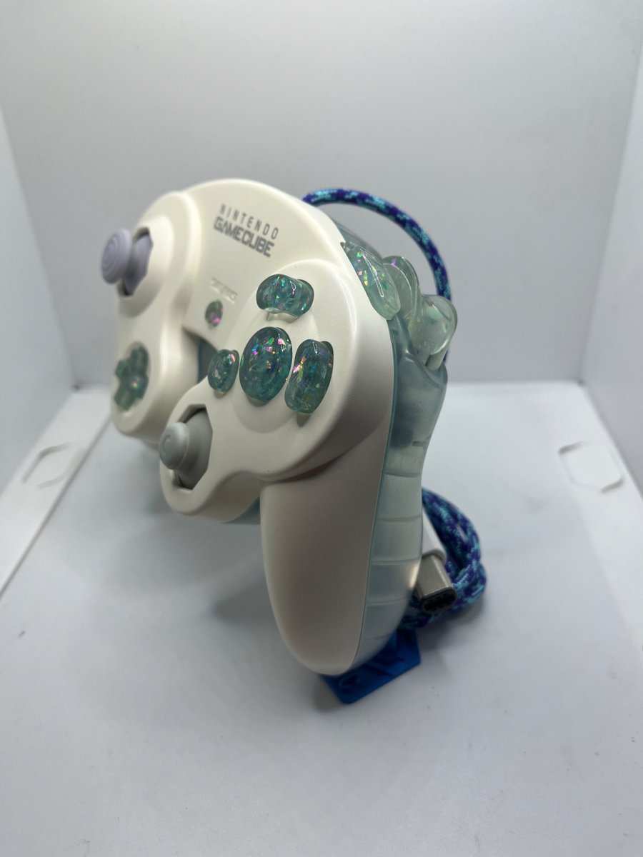 CfanCustoms's tweet image. Phob 2.0.5 for sale!! 🌊
$210 FREE SHIPPING FOR U.S CUSTOMERS!
~~~~~~~~~~~~~~~~~~~~~~~
-Phob 2.0.5,.29 firmware
-Tactile Z
-Lubed stickboxes 
-Lubed triggers
-Lightweight trigger springs  
-2 meter paracord
-Torx screws 

DM to purchase!