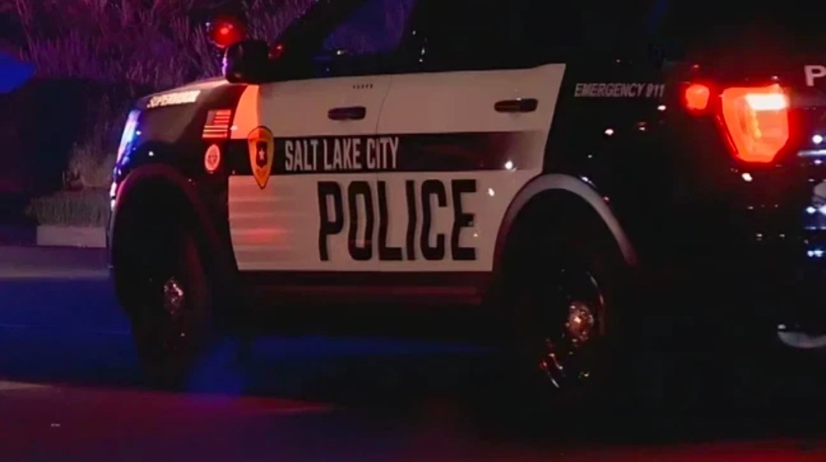bmullahy2news's tweet image. New: @slcpd shakeup—two deputy chiefs, comms director out—new faces in. Chief Brian Redd announces the moves four months into the job.
