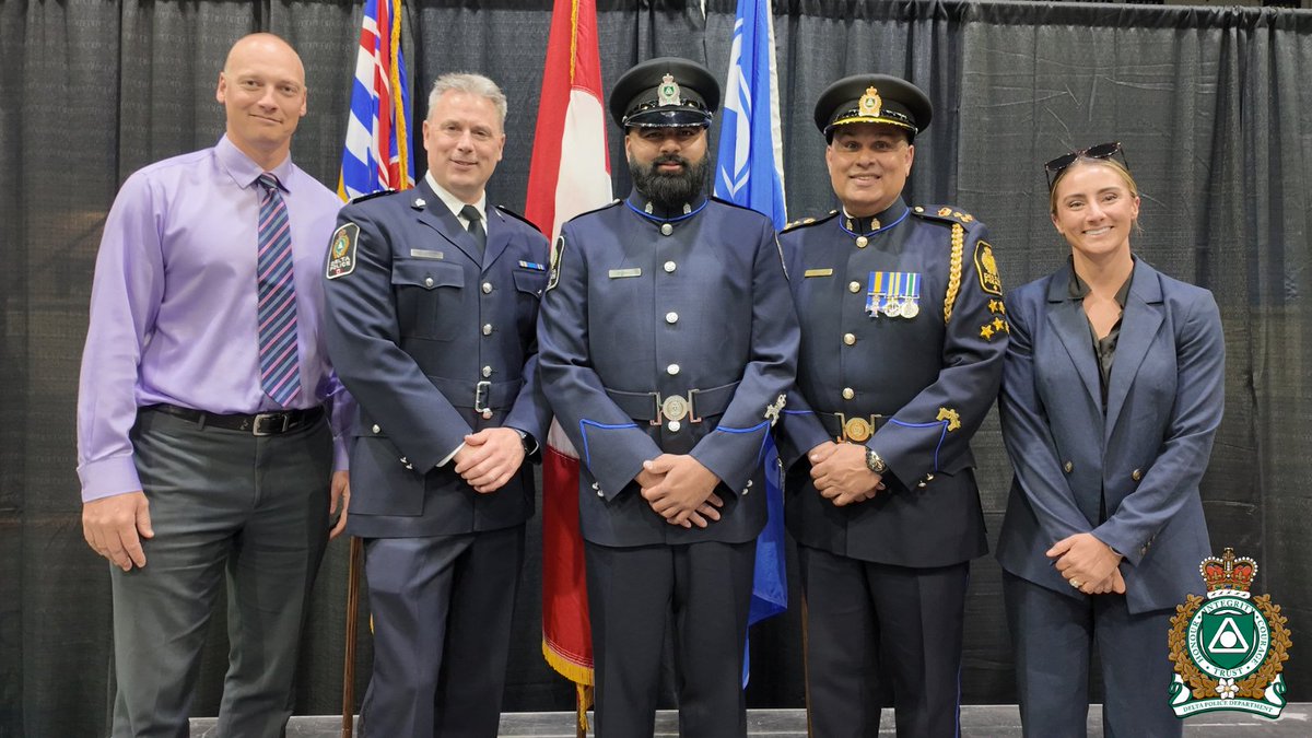 deltapolice's tweet image. Join us in congratulating our newest officer and graduate from #Class175! 🎓

We’re proud to welcome our newest member to the #DeltaPolice family and commend him for the hard work, commitment, and determination it took to reach this milestone. #Congratulations #Policing