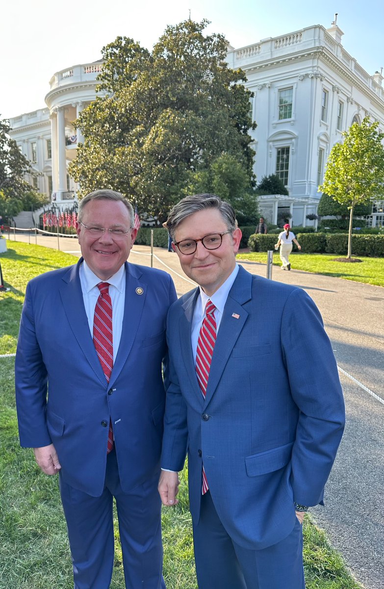 RepTimMooreNC's tweet image. Honored to join President Trump for the signing of the One Big Beautiful Bill at the White House on America’s 249th Birthday!
God bless America! 🇺🇸