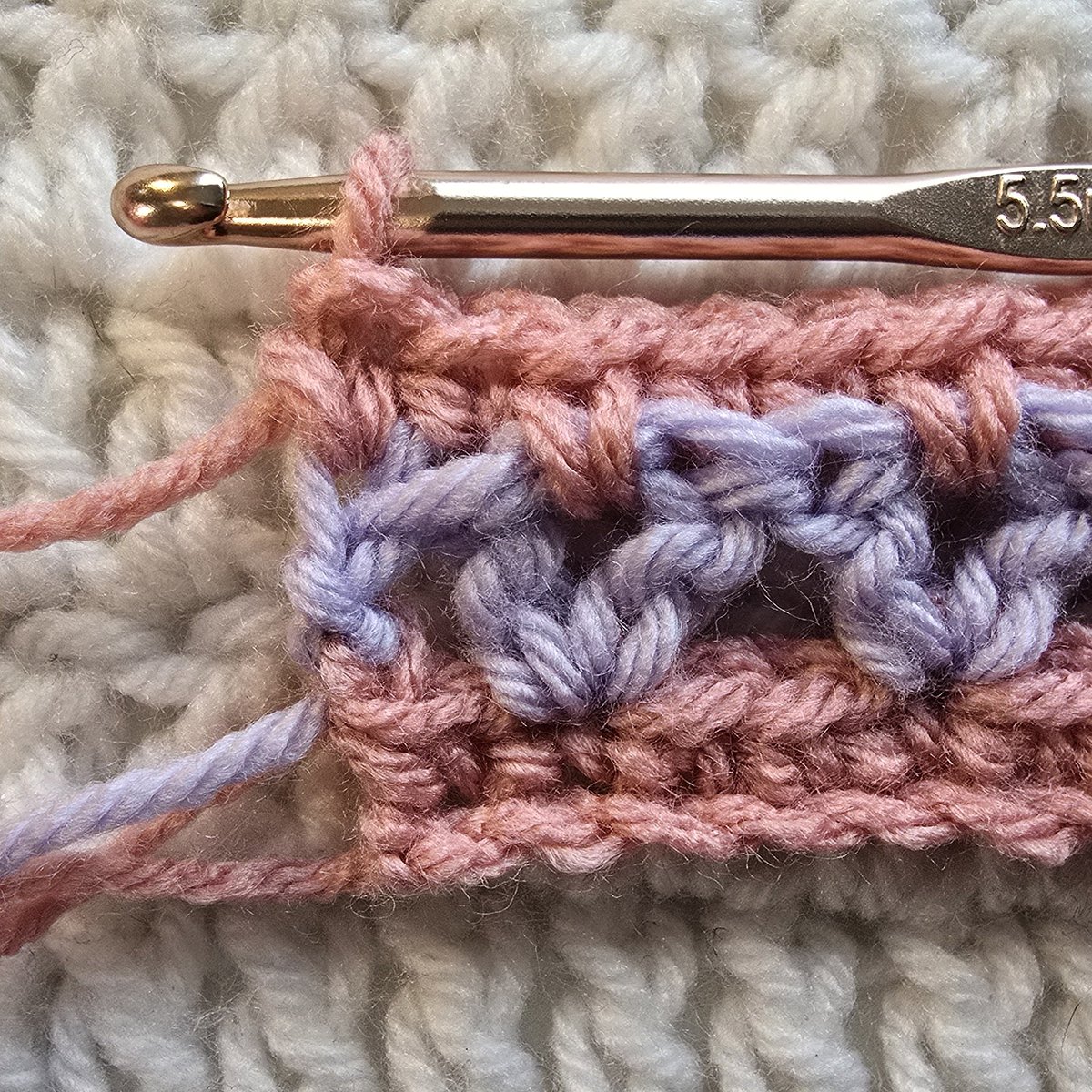 Crochetmelovely's tweet photo. Full step by step photo tutorial on the crochet Samantha Stitch is up on my blog! Link in my profile! ππβ¨οΈ #yarn #art #crocheterofinstagram #crochet #crocheting #crocheted #youtubers #youtube #phototutorial #photography #crochettutorial #crochettutorials #diy #howtocrochet https://t.co/pUhrdujXIm