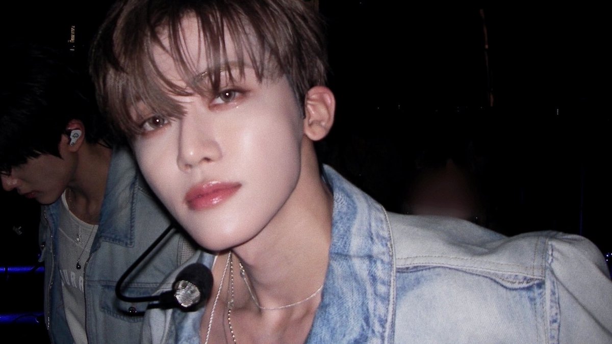 김나 (@n0azzi) on Twitter photo 