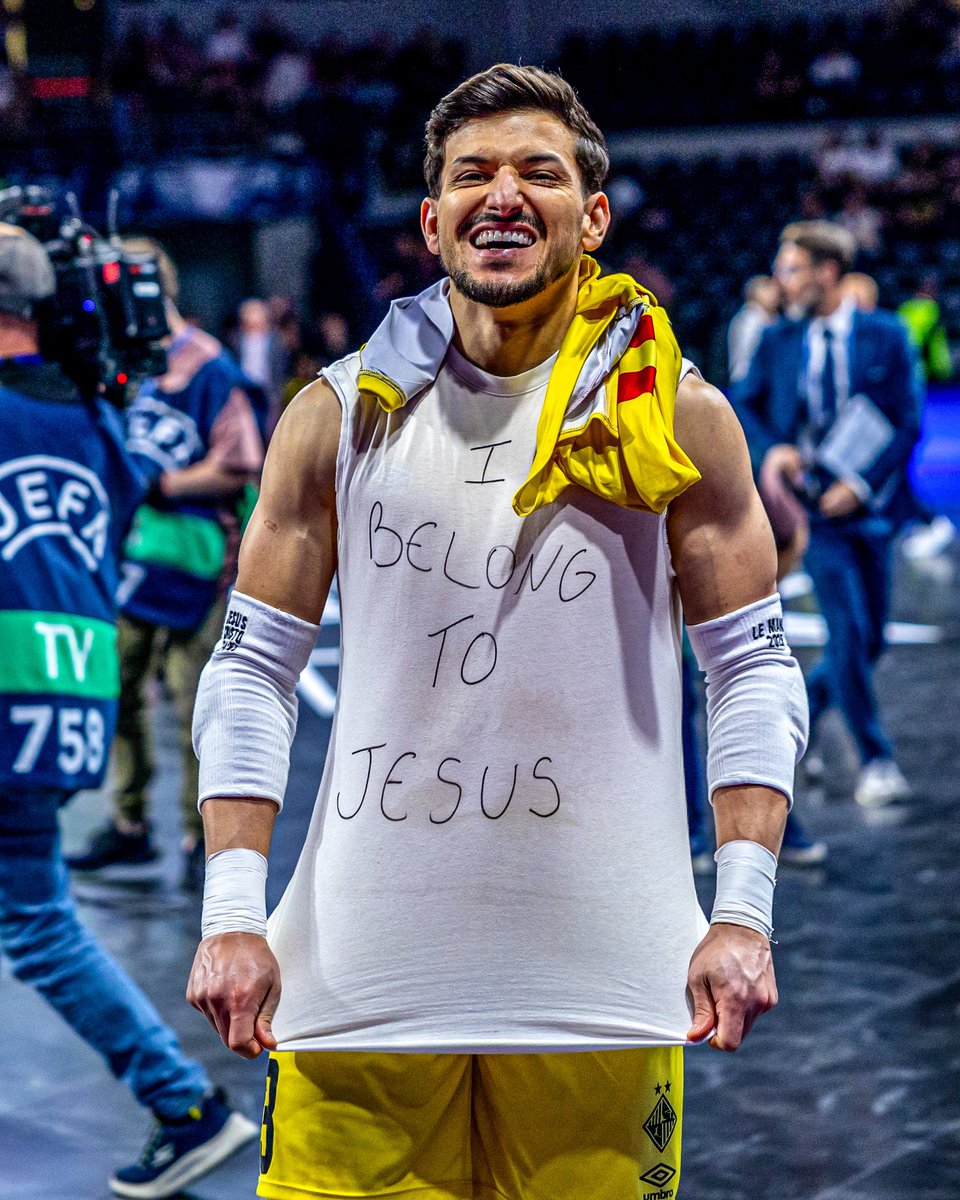 I belong to JESUS CHRIST 🙌🏻