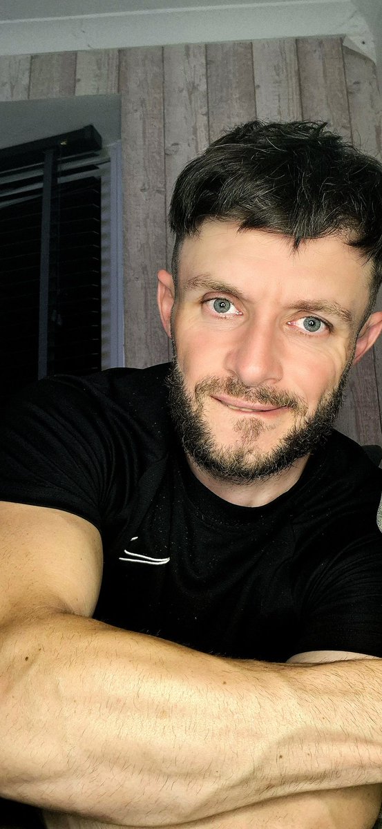 I'm up draining all night...

Rt games..

Custom content 

Poppers training...

Live over on 

Stripchat.com/masterjakejohns 

Or 

Cam4.com/masterjakejohns