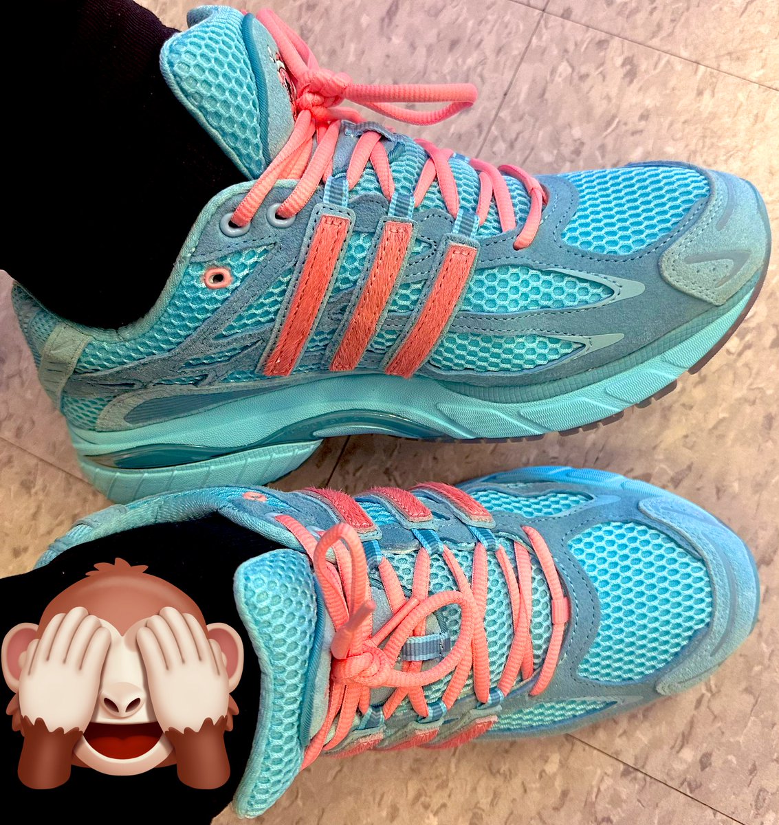 #KOTD #firefridays #adidas #adistar #porkchoppiggy #unheardof #wearyourkicks #wearyoursneakers