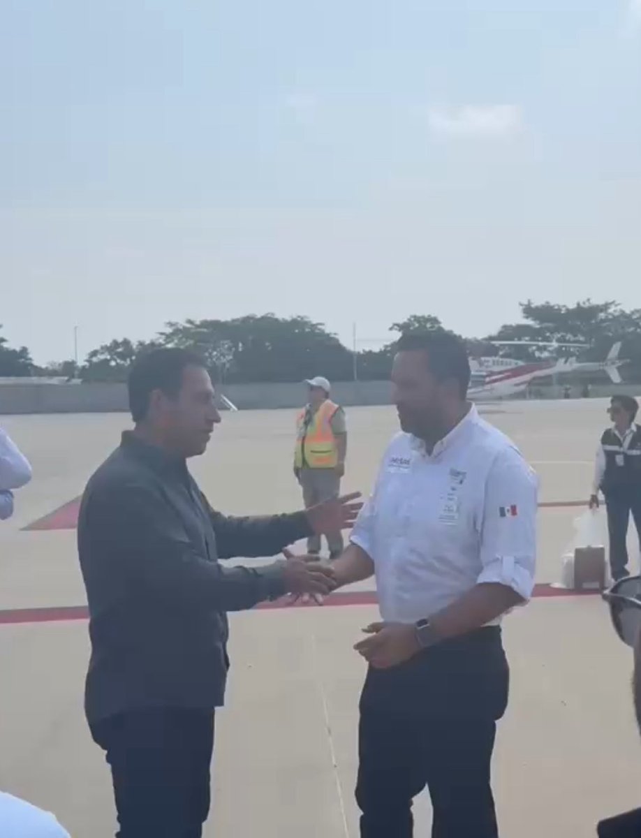 SegusGuillen's tweet image. Con Aerobalam en Chiapas estamos mejor conectados, inauguramos hoy nuestra ruta a Palenque, ya no hay pretexto, ahora puedes recorrer Chiapas en minutos desde el aire! Te esperamos. @SECTUR_mx @Sectur_Chiapas