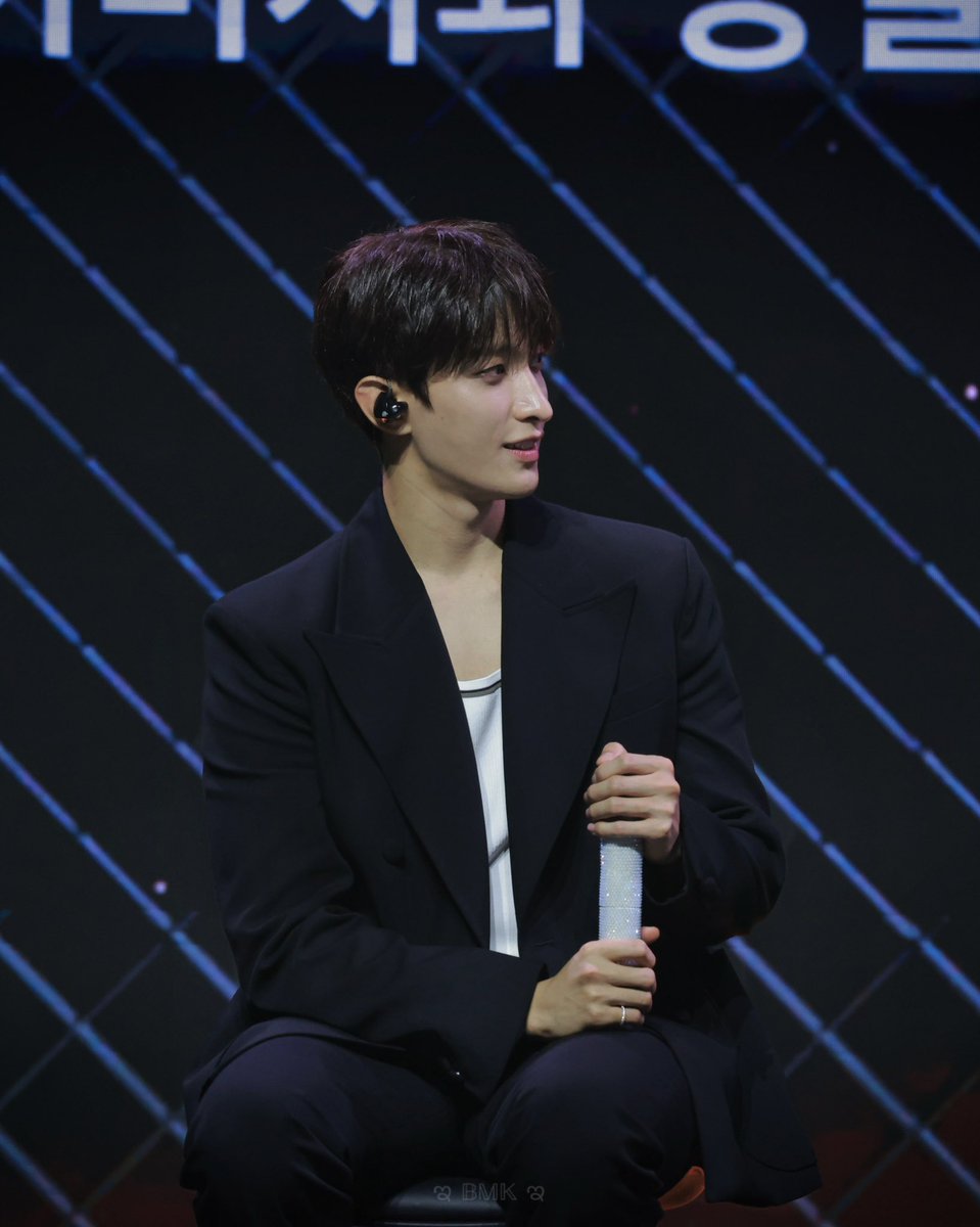 𝟐𝟓𝟎𝟔𝟎𝟖

𝟓𝒕𝒉 𝑨𝒍𝒃𝒖𝒎 '𝑯𝑨𝑷𝑷𝒀 𝑩𝑼𝑹𝑺𝑻𝑫𝑨𝒀' 𝑺𝑷𝑬𝑪𝑰𝑨𝑳 𝑮𝑽

#세븐틴  #SEVENTEEN #도겸 #DK 
#이석민 #ドギョム #DOKYEOM