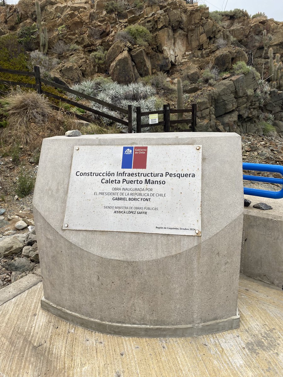Capitanía de Puerto de Los Vilos participa en inauguración de obras de mejoramiento y seguridad en caleta Puerto Manso y Puerto Oscuro, parte del Plan Caletas del Ministerio de Obras Públicas.