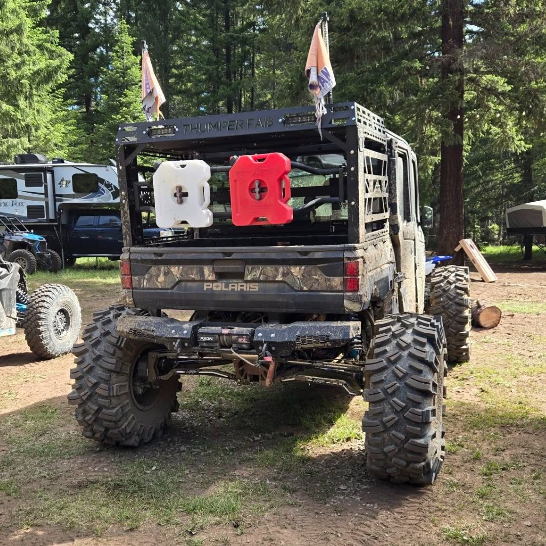 🔥💥 Huge shoutout to Torrey Johnson for flexin’ that Thumper Fab Polaris Ranger XP 1000 Bed Rack like an absolute boss! 💪💯

#ThumperFab #PolarisRangerXP1000 #BedRackBeast