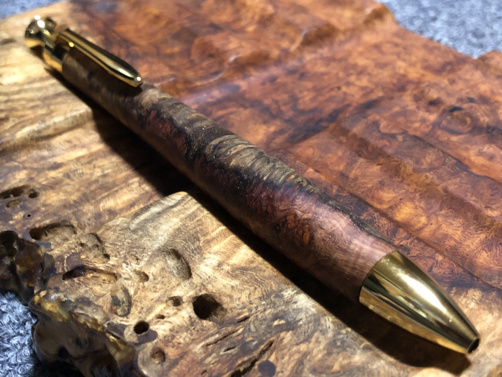 こぶた工房　Yi工房 DDD in 東京のお品書き】 こぶた工房さんの銘木シャープペンシル