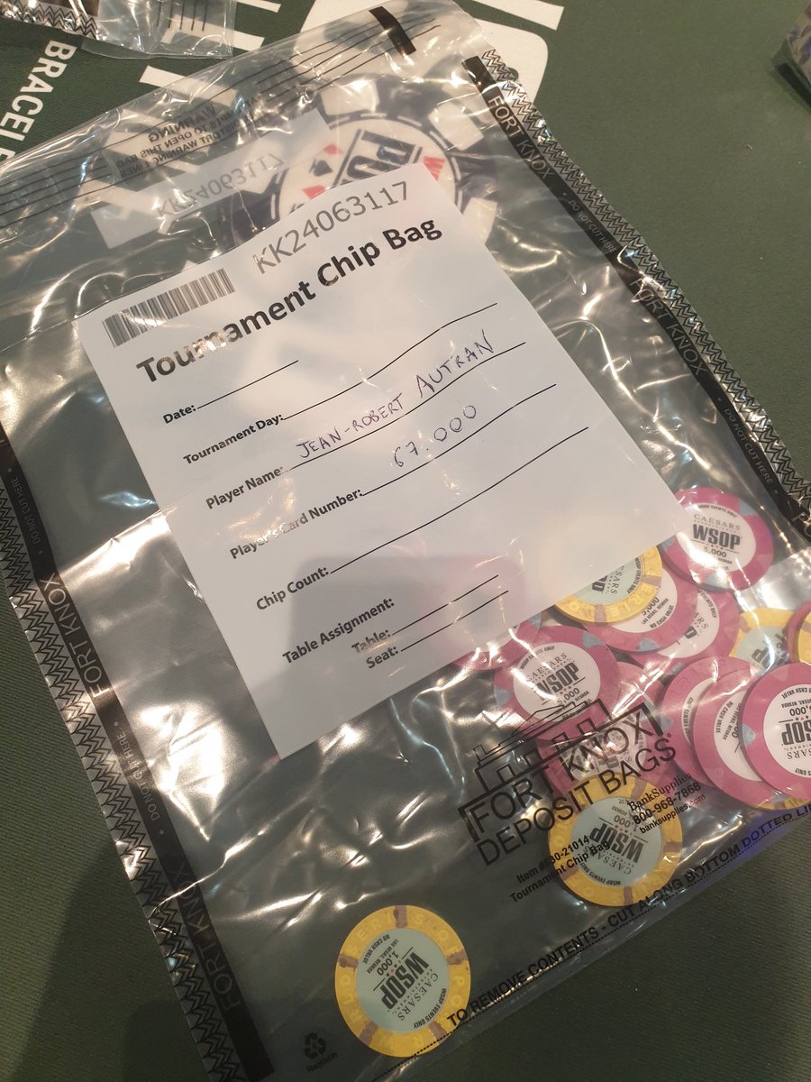 WSOP Day 29/40 : Drôle de scénario dans le day 1 du WSOP 2K5 Freezeout
J'ai eu le plus gros rush de cartes de mon séjour et monté 7 startings en 6 niveaux, tous les sièges libérés ont été pris par des tops joueurs et j'ai fondu pendant 9 niveaux pour bag 11bb et 2 startings 😬