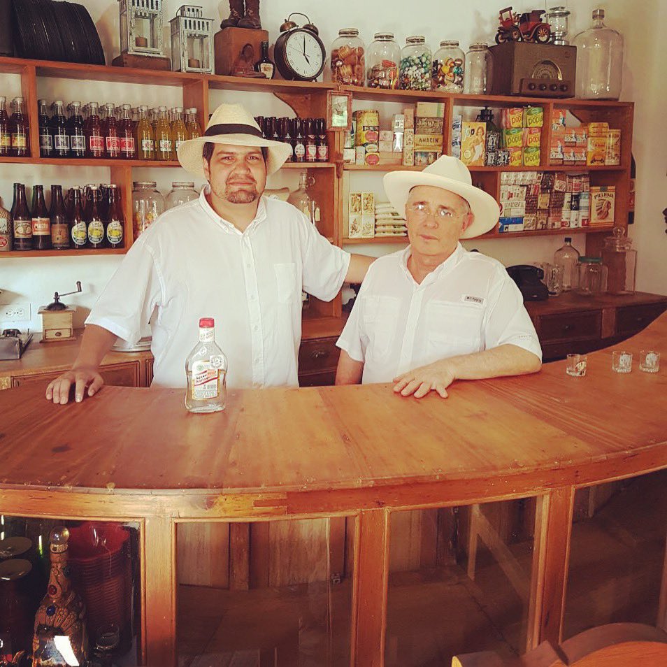 Daniel Sanín (@danielsanin) on Twitter photo Feliz cumpleaños Presidente <a href="/AlvaroUribeVel/">Álvaro Uribe Vélez</a> que sean muchos más y que pronto terminen las infamias en su contra. Feliz cumpleaños Presidente <a href="/AlvaroUribeVel/">Álvaro Uribe Vélez</a> que sean muchos más y que pronto terminen las infamias en su contra.