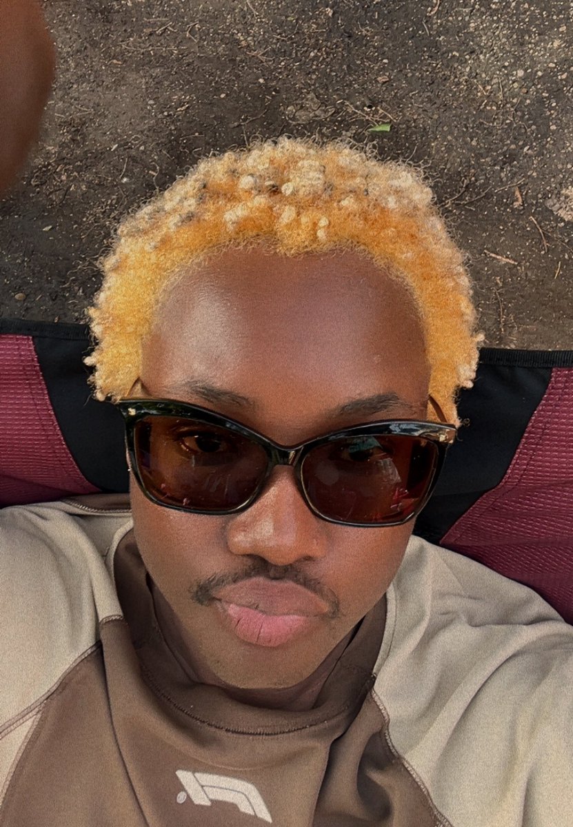 heartedxo's tweet image. new hair new me