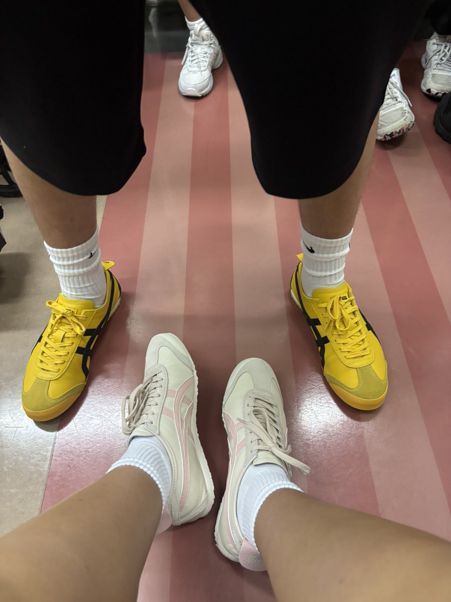 raylenesernaa's tweet photo. Tokyo with bae https://t.co/hKNiw4xVLh