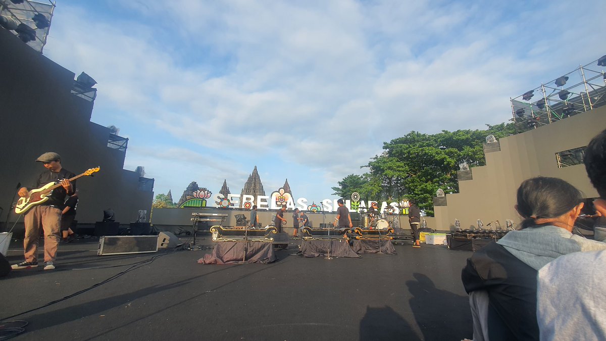 Kesenian mruput 😔 #prambananjazz