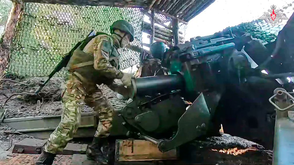 ColRyanSDillion's tweet photo. The decision to pause the delivery of some munitions to Ukraine "was made to put America's interest first," a White House spokesperson said. https://t.co/yYqJXgQrpg