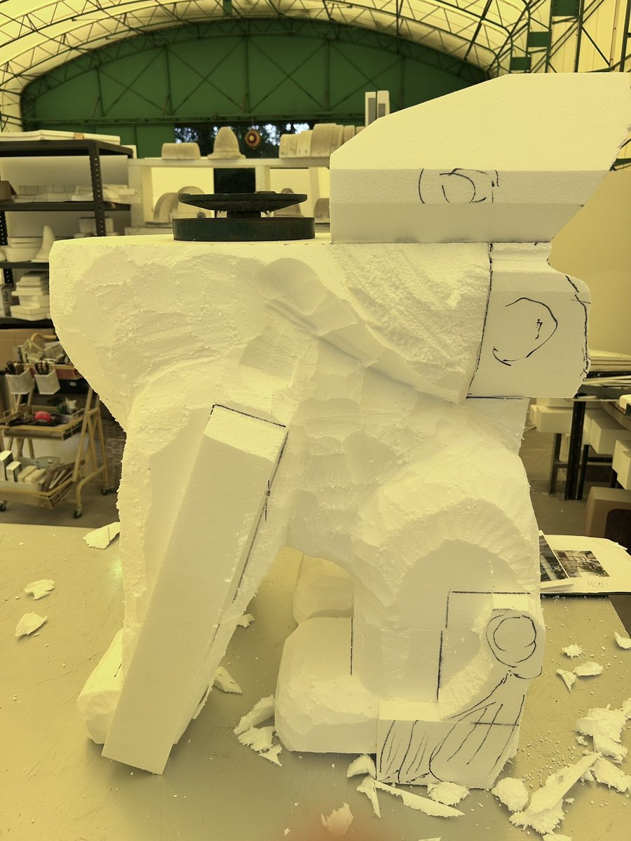 おはようございます✨
千葉県 #印西市 の天気は☁️☀️暑い日が続きすぎています🫠

夏ということでとある像を引き続き造形中です！
進捗はまたアップします🦾

#企業公式が朝の挨拶を言い合う
#企業公式が毎朝地元の天気を言い合う
#企業公式相互フォロー
#企業公式夏のフォロー祭り