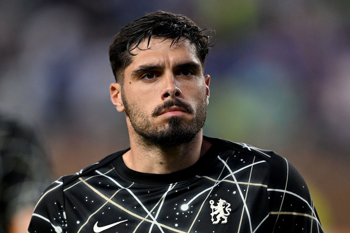 Pedro Neto se va a tomar personal este partido, seguramente quedra marca un gol.