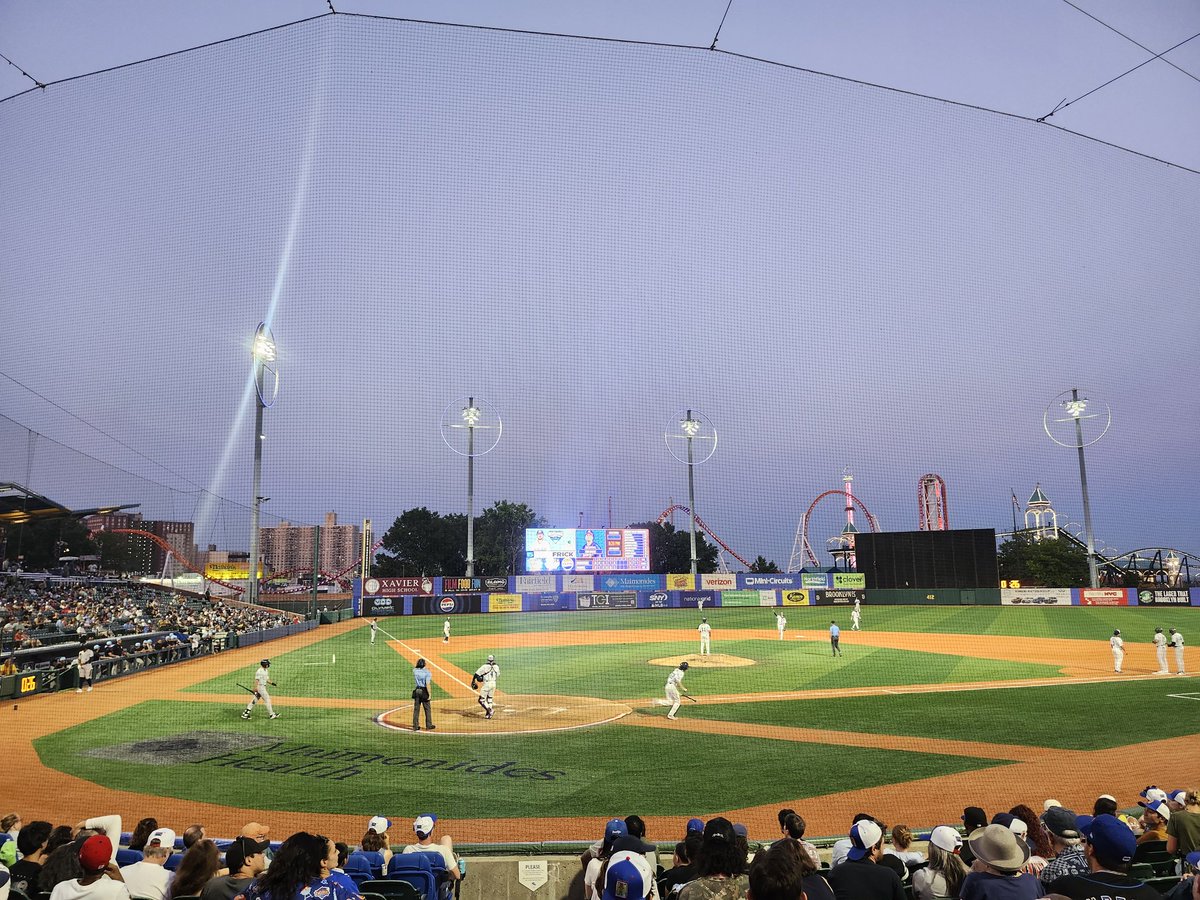 Let's go Mets baby! <a href="/BrooklynCyclone/">Brooklyn Cyclones</a>
