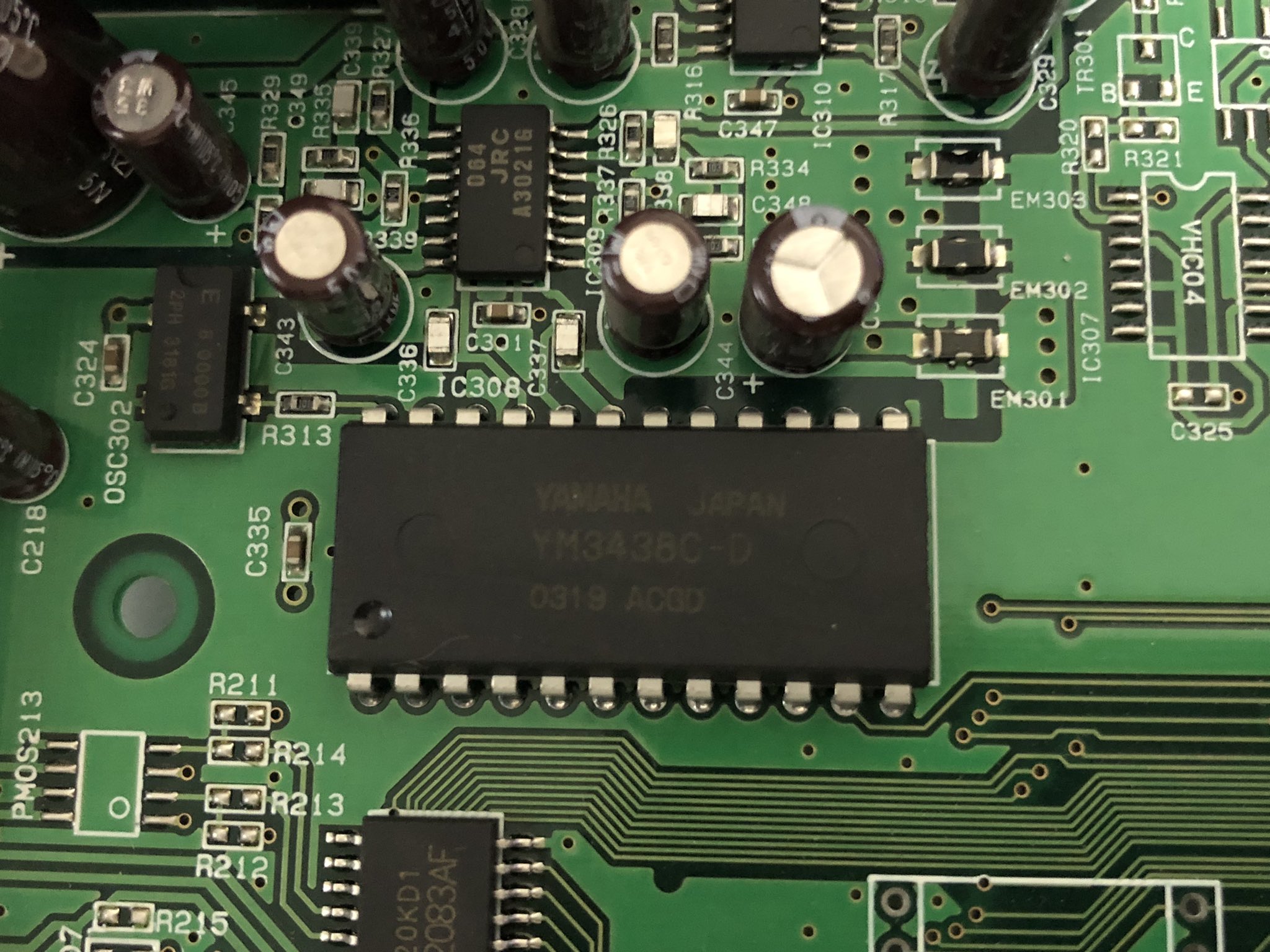 ジャンク】X68000 ACE HD FDD基板の交換移植【分解修理その3