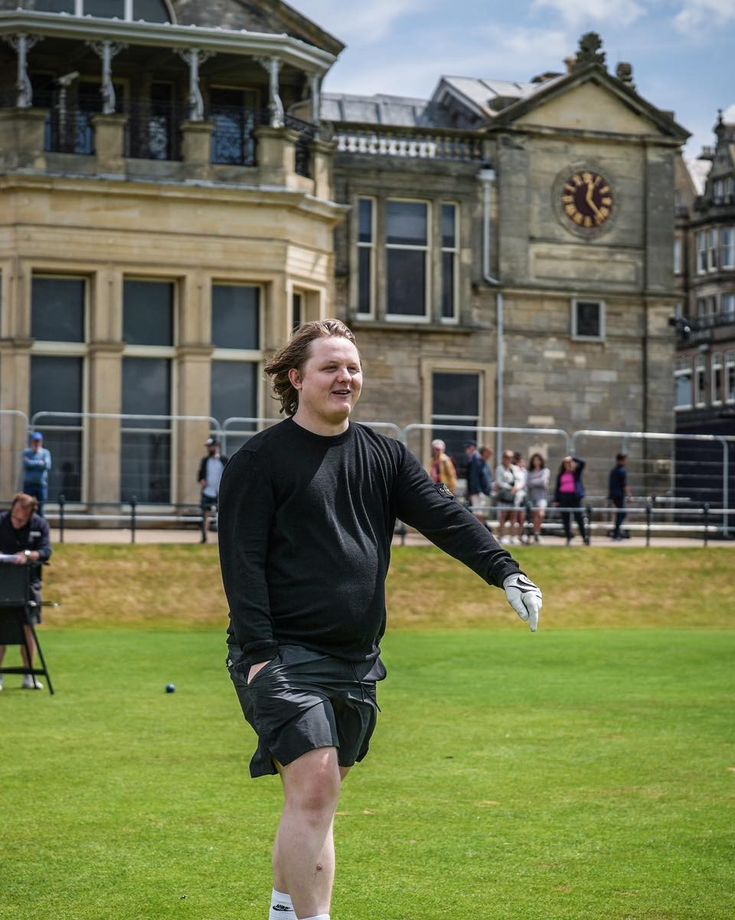 LewisCapaldi875's tweet image. 