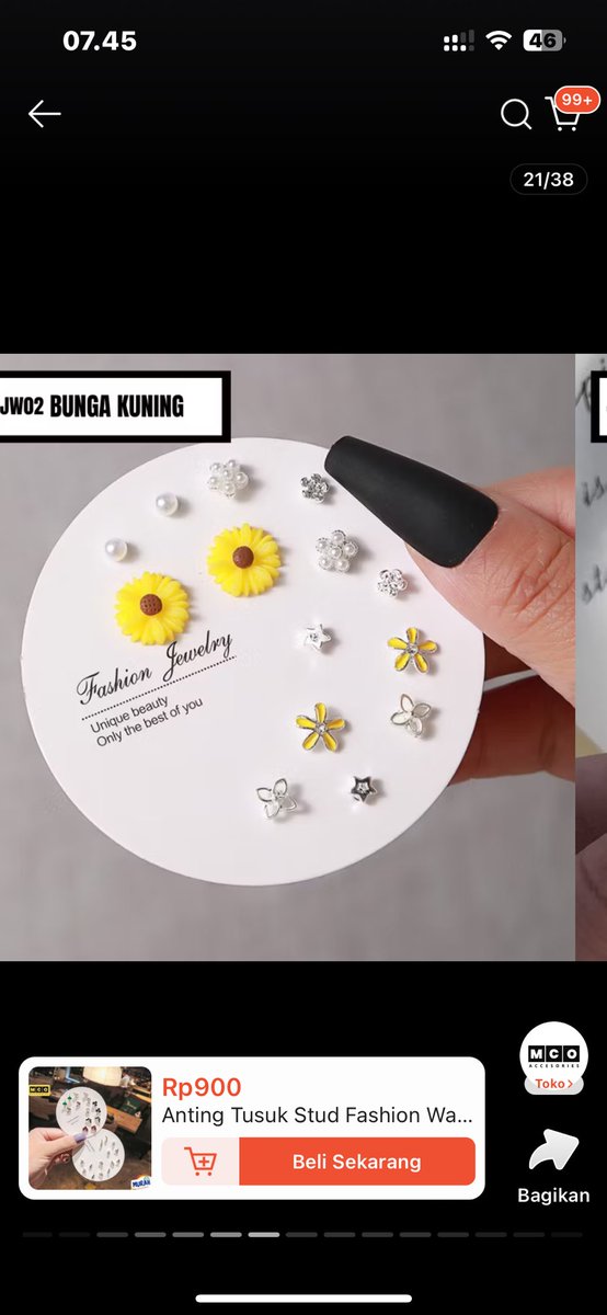 kepitingkyu's tweet image. Pliss bagusan yg love apa yg bunga??? Alu bingung soalnya lucu semuaaa😭😭😭