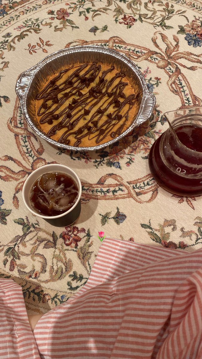 ass1420as's tweet photo. رفيقٍ ما تمل مجلاسه
             ❤️ https://t.co/W9s75ca7Xi