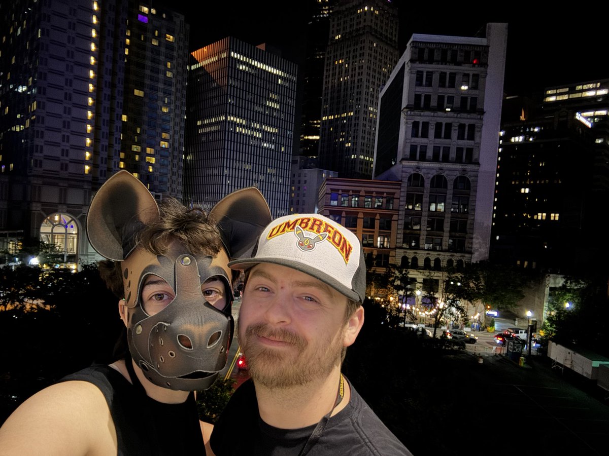 moosebernard's tweet image. Pitburg