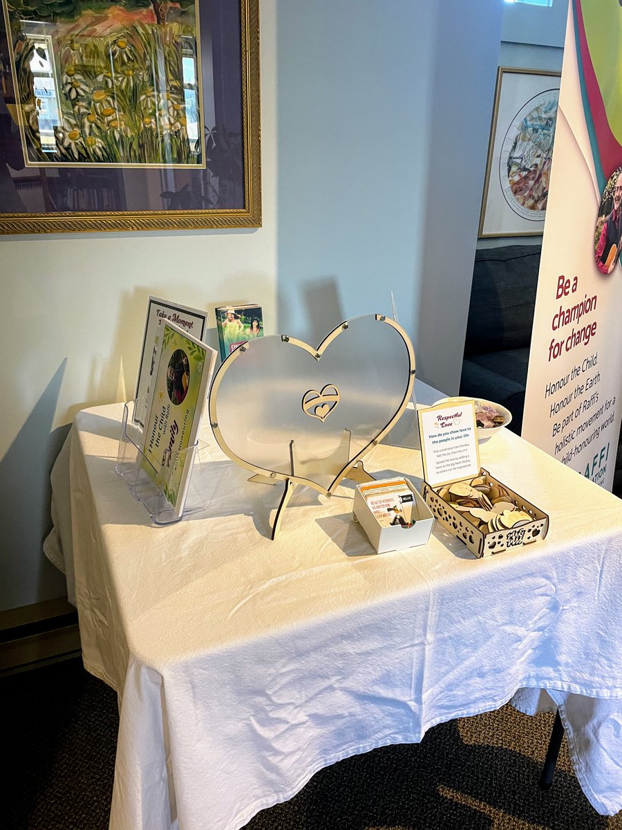 We’re preparing for Child Honouring Day tomorrow at the Saturday Market! Planning to visit #SaltSpringIsland? Look for our booth and don't forget to share your photos and impressions from the day! 

#ChildHonouringDay #SaltSpringMarket #CaringCommunity
