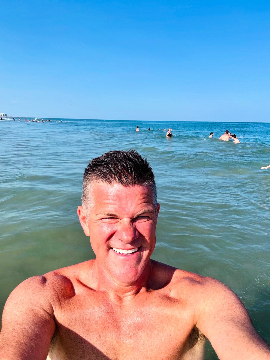 🎇Happy 4th of July, from the Jersey Shore ☀️