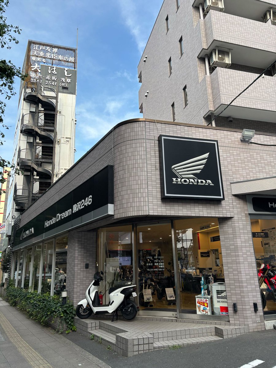 Mechanix_JP's tweet image. 📍ホンダドリーム246様にて、メカニクスウェアの取り扱いがスタートしました!
シーンを問わずスタイリングに取り入れやすいタクティカルカラーを中心に、
女性向けアイテムまでラインナップ。
ぜひ店頭でお手に取って見てください😊
店舗詳細はこちらから👇🏻👇🏻👇🏻
dream-komazawa.jp