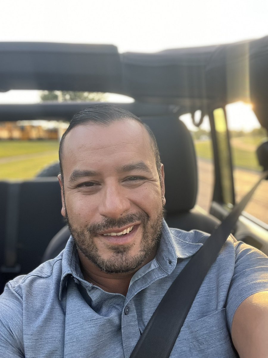 StuardJS's tweet image. America!!!