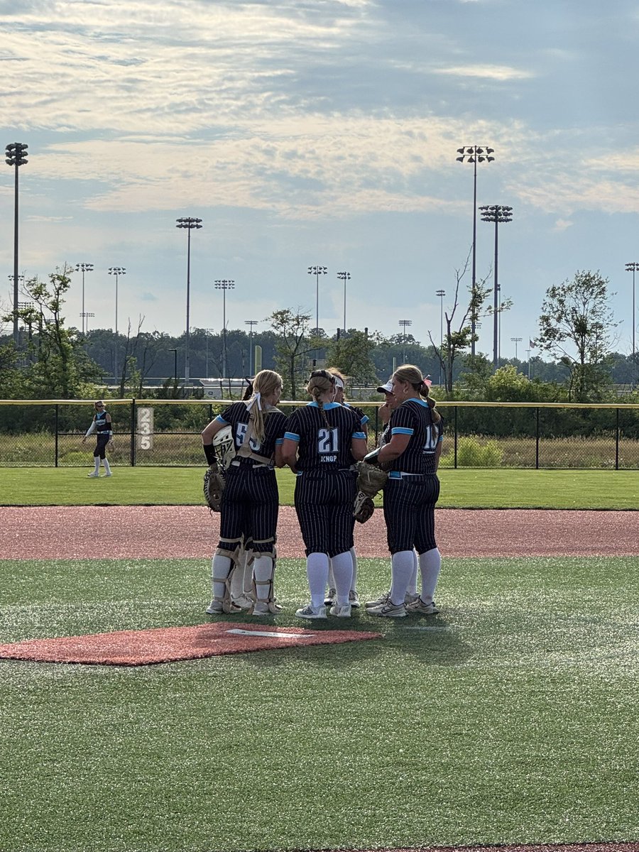 Kara Knop (@karaknop2027) on Twitter photo We play at 8am on Field 11 on Saturday in Bracket Play at the Great Lakes Firecracker 🧨.
I am looking forward to playing some great softball with my teammates. ⚡️⚡️<a href="/wilightning08/">Wisconsin Lightning 2008</a> <a href="/WI_LightningSB/">WI Lightning SB</a> <a href="/lightning_2025/">WI Lightning 2025</a> <a href="/09_WIlightning/">Wisconsin Lightning 09</a> <a href="/HarvardD50/">Harvard CUSD 50</a> We play at 8am on Field 11 on Saturday in Bracket Play at the Great Lakes Firecracker 🧨.
I am looking forward to playing some great softball with my teammates. ⚡️⚡️<a href="/wilightning08/">Wisconsin Lightning 2008</a> <a href="/WI_LightningSB/">WI Lightning SB</a> <a href="/lightning_2025/">WI Lightning 2025</a> <a href="/09_WIlightning/">Wisconsin Lightning 09</a> <a href="/HarvardD50/">Harvard CUSD 50</a>