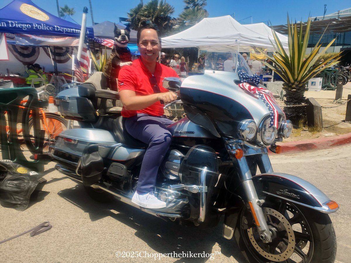 All saddled up and ready to ride with the Mayor of San Diego, <a href="/ToddGloria/">Todd Gloria</a> <a href="/MayorToddGloria/">San Diego Mayor Todd Gloria</a> on this 4th of July 🇺🇸🇺🇸🇺🇸
