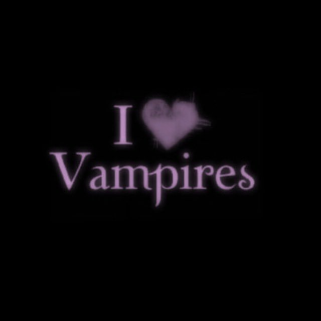 ⚜️𝔙𝔞𝔪𝔭𝔦𝔯𝔢 𝔞𝔯𝔱⚜️ (@vampirearts) on Twitter photo 
