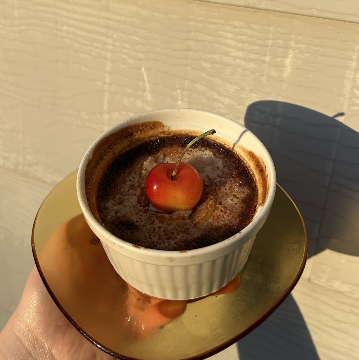 stuff1eee's tweet image. cardamom honey creme brûlée