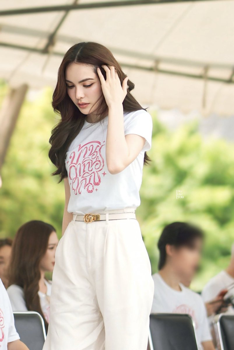 R.D.🐰🐶🪐 (CL) (@r_nong12) on Twitter photo ขอให้มีรอยยิ้มที่สดใสเต็มไปด้วยความสุข สุขกายสบายใจ มีพลังบวกที่ดี คนรักคนเอ็นดู ทุกเส้นทางที่น้องเดินปลอดภัย สำเร็จและสมหวังอย่างที่หวังน่ะ สวย น่ารัก เพิ่มขึ้นในทุกๆวันเลย🤍🫶
SERENDIPITY LOVE CHARLOTTE05
#ชาล็อตออสติน #CharlotteAustin
<a href="/itscharlotty/">Charlotte Austin</a> ขอให้มีรอยยิ้มที่สดใสเต็มไปด้วยความสุข สุขกายสบายใจ มีพลังบวกที่ดี คนรักคนเอ็นดู ทุกเส้นทางที่น้องเดินปลอดภัย สำเร็จและสมหวังอย่างที่หวังน่ะ สวย น่ารัก เพิ่มขึ้นในทุกๆวันเลย🤍🫶
SERENDIPITY LOVE CHARLOTTE05
#ชาล็อตออสติน #CharlotteAustin
<a href="/itscharlotty/">Charlotte Austin</a>