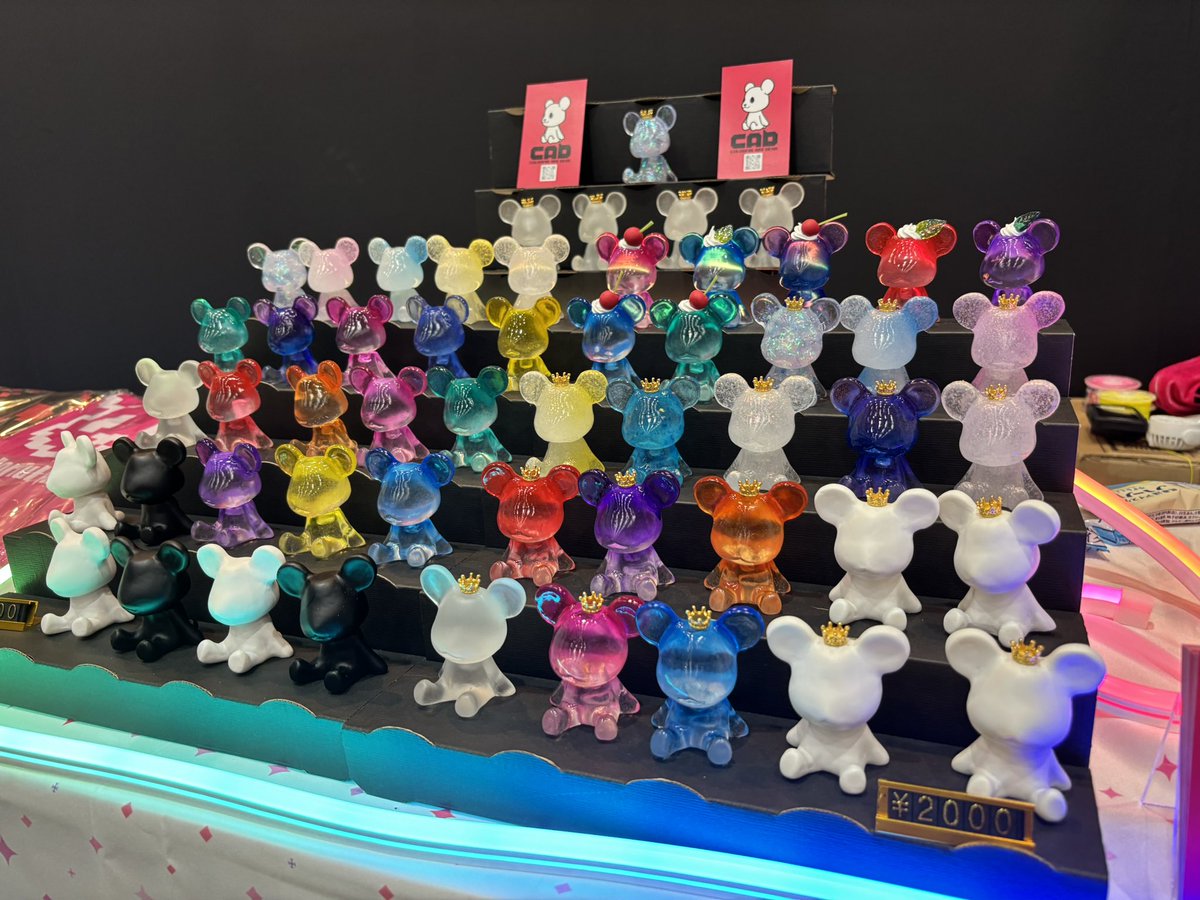 🐻‍❄️新作BEAR🐻‍❄️

王冠つき・デザート　¥2000

ノーマルBEAR  ¥1500

新作たくさんあります！
ガチャガチャも当たり多め✨
#デザフェス