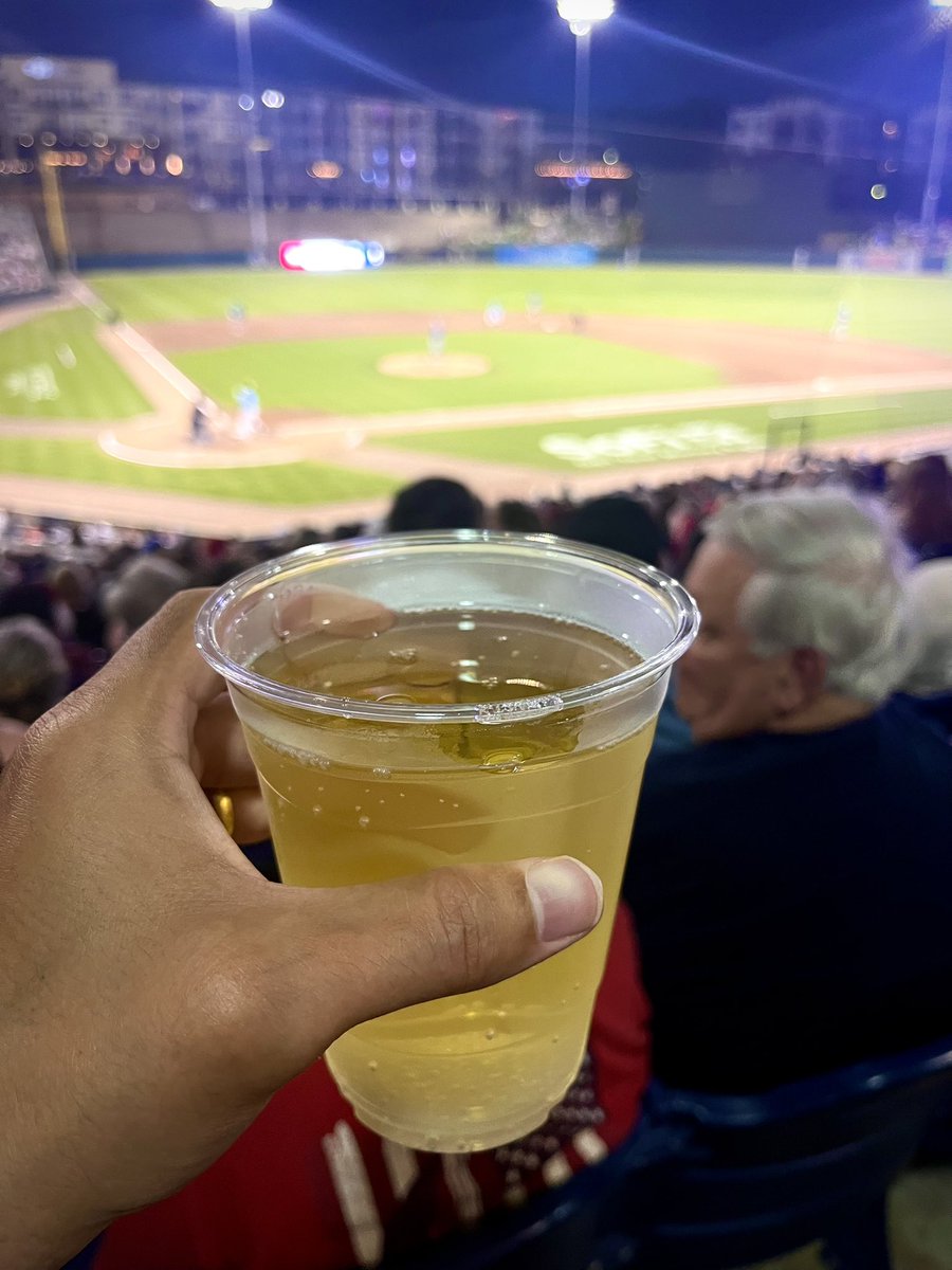 Took this picture just before a 2-run, go-ahead moon shot from Gwinnett.

Heck of a view on this Friday night.

Cheers, friends. 🍺⚾️🇺🇸