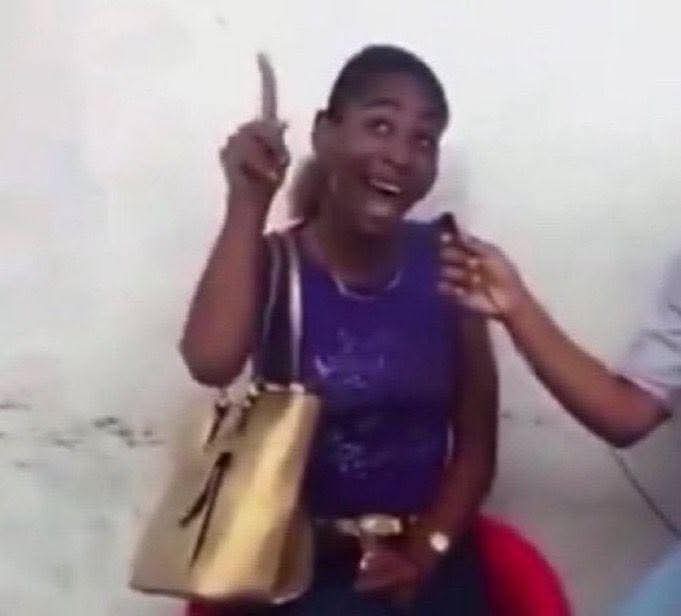 Good and bad news guys, so today i was about to upgrade some of my PC components so i could start doing some Blender stuff, hoewer the motherboard i bought has some defects 💀,  so i'll have to delay all the Blender shit i had planned

Oh btw the good news are that i love you all