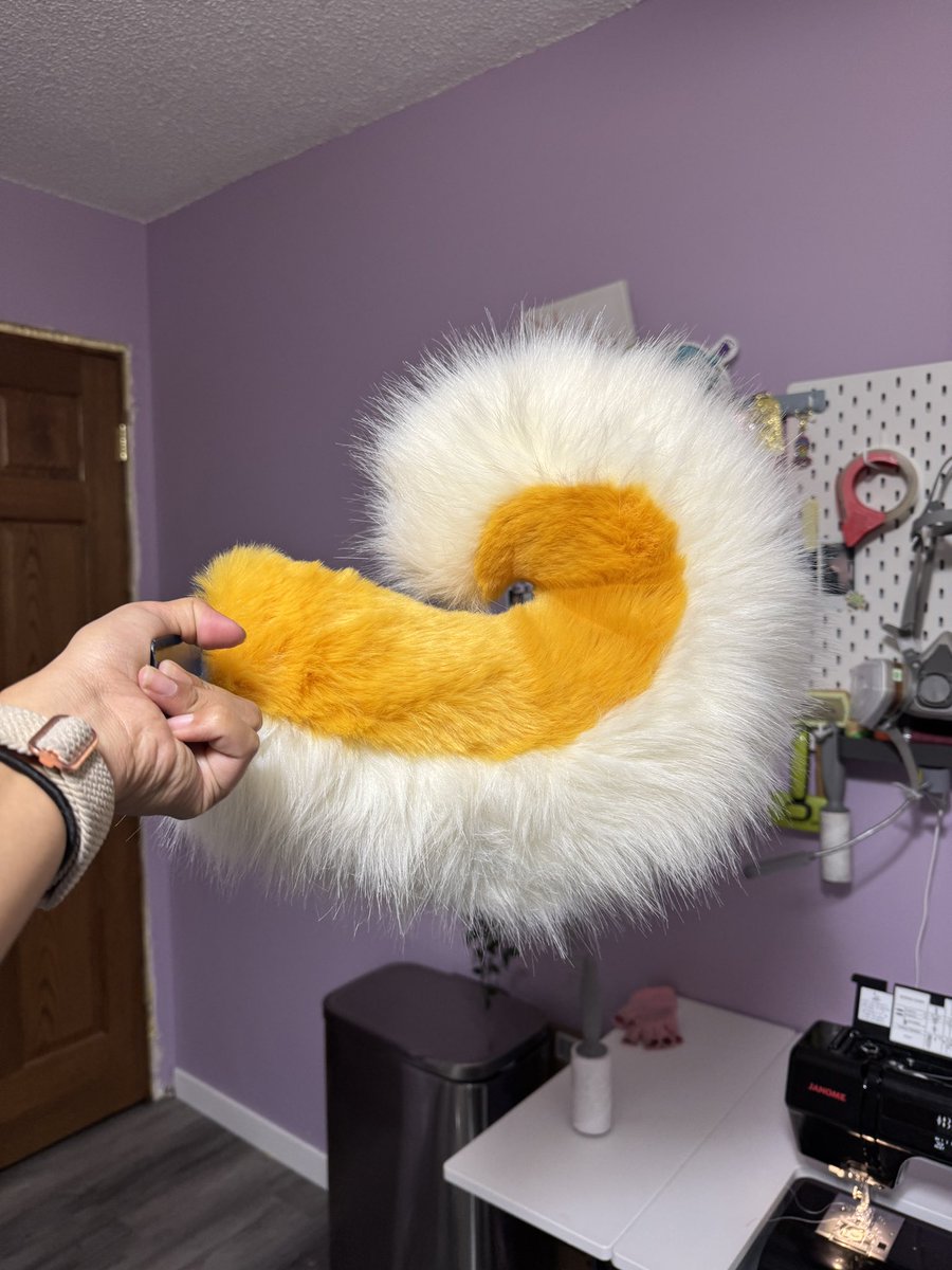 starbrightsuits's tweet image. THE curl ✨