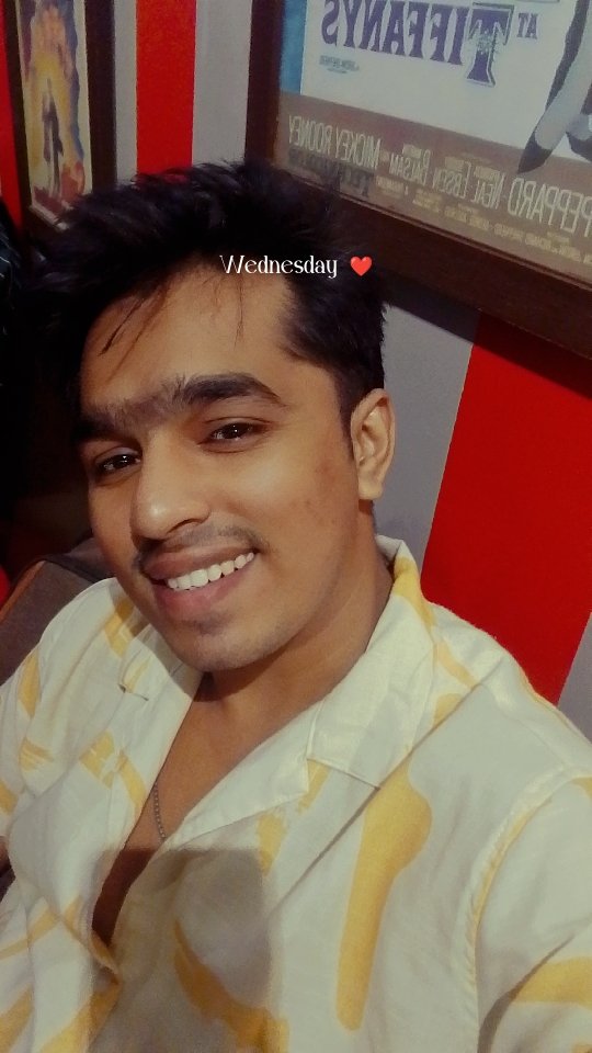 I want just smile and smile and smile More 😊😻😊😊