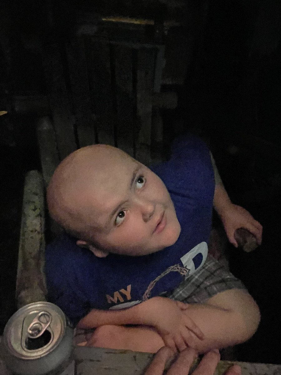 CrystalCole47's tweet image. Just a few of many pictures! Greyson loved the fireworks! Thank you again @TovarSt
He had the best day! Cookout, water balloon fights and fireworks! ♥️🤍💙
