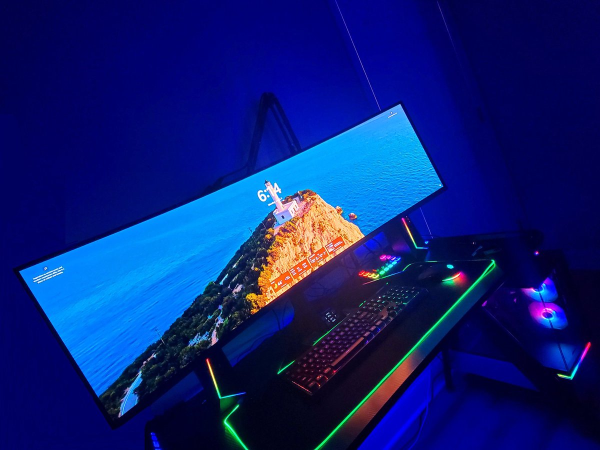 UmbraInfinite's tweet image. Podcasting PC
i5-13400F
RTX 4060
16GB DDR5
1TB PCIe NVMe
&
Gaming PC
Liquid Cooled
Intel Core i9-14900KF
RTX 4080 Super
64GB DDR5
4TB PCIe NVMe
#CEG