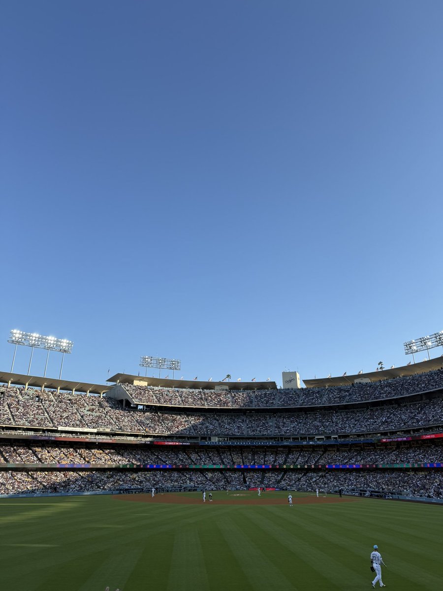 📍: <a href="/Dodgers/">Los Angeles Dodgers</a>