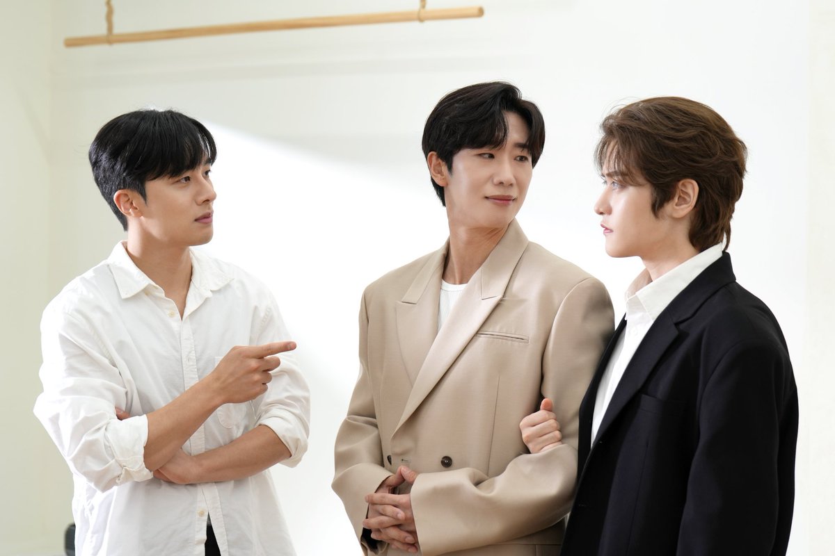 ๐ฅ. (@roadtohell00) on Twitter photo ์์๋ป ์์๋ป