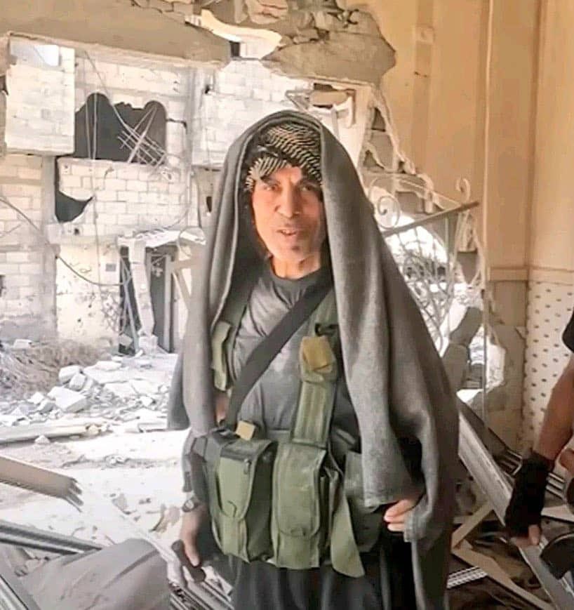 لايلمز #غزة إلا المنافقون
ولايلومها إلا المقعدون
ولايتنمر عليها إلا المخلفون من الأعراب
ولايتآمر عليها إلا الكافرون
ولايحاربها إلا المجرمون

أما هى فقد أعلت للحرية راية
وكتبت للمجد آية
ووضعت للنفاق نهاية
وأشعلت فى العالمين نارًا لن تُطفأ حتى تكنس زيف الصهيونية وتميت لها كل دعاية.