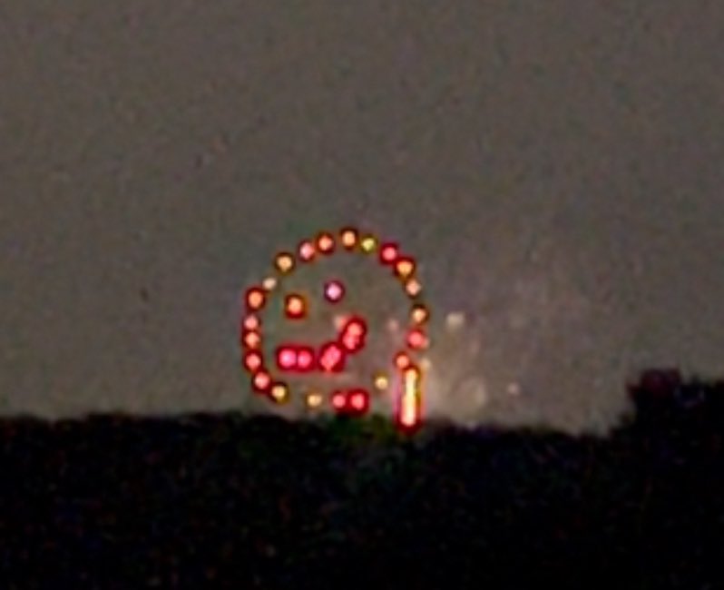 First time in my life to see a smiley face in the fireworks show. Oh I really needed that. ❤️😊 #fireworks Thank you!!!