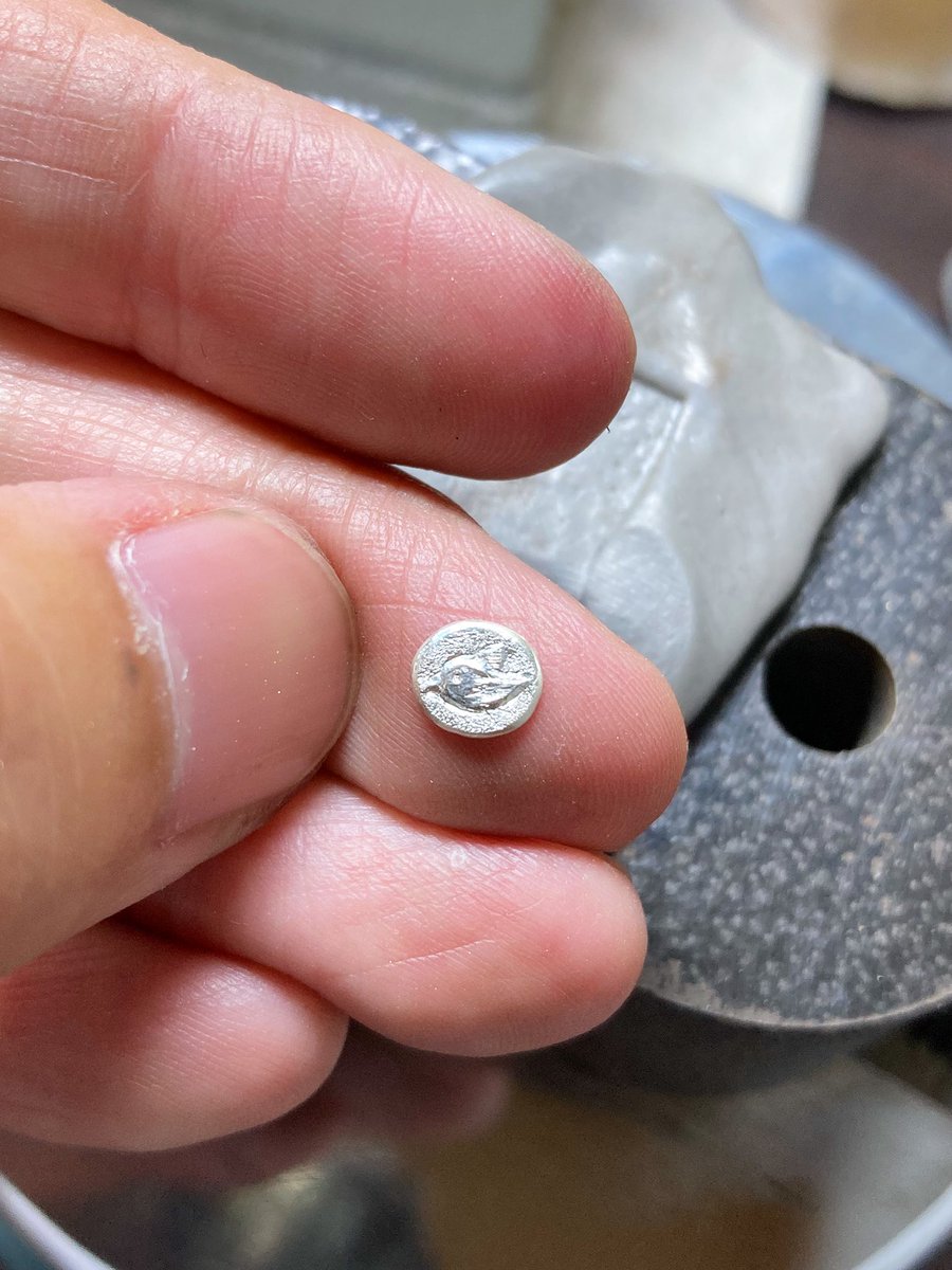 NativeToy's tweet image. 小さなメダルパーツ🥇