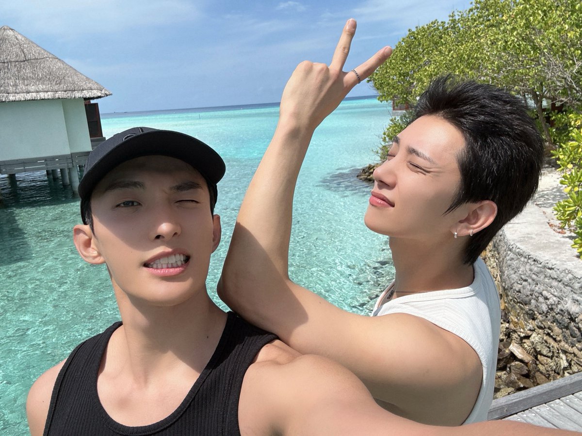 xueishaoo's tweet image. WE GOT NEW KYEOMSHU PHOTOOO ! 🥹🤍

⚔️: “kyeomshu is going home now◡̈  it was fun, maldives”